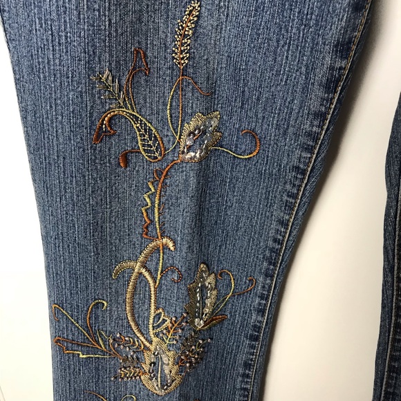 Daniel Jeans. Woman’s Flare size 13/14. - Picture 3 of 7